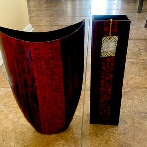 Red set of Vietnam Decorate Vases!!